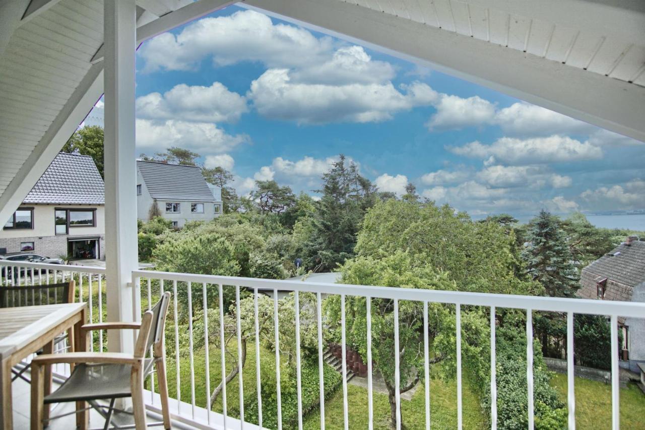 Moderne Ferienwohnung Mit Balkon, Meerblick - Ferienresidenz Zwei Boddenfewo 1-5 Lietzow Exterior photo