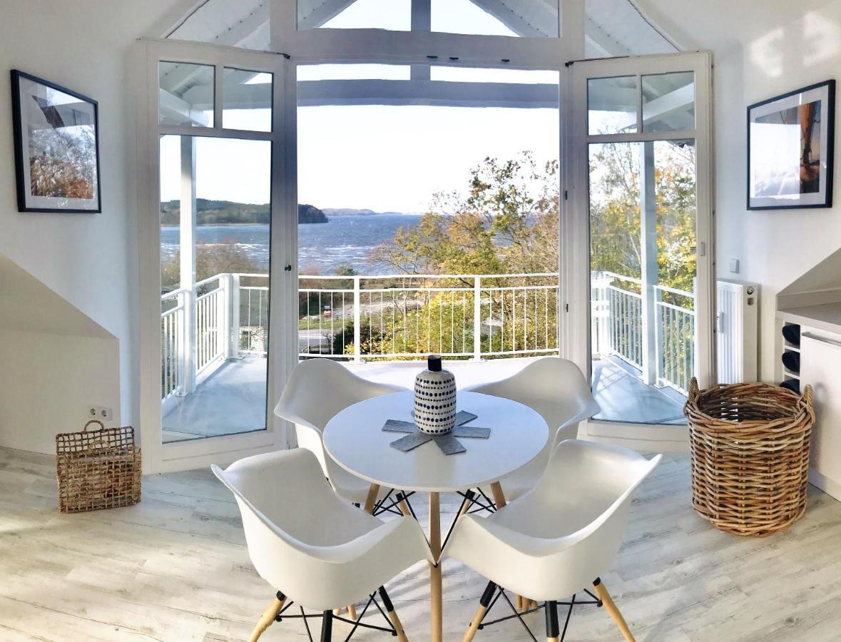 Moderne Ferienwohnung Mit Balkon, Meerblick - Ferienresidenz Zwei Boddenfewo 1-5 Lietzow Exterior photo